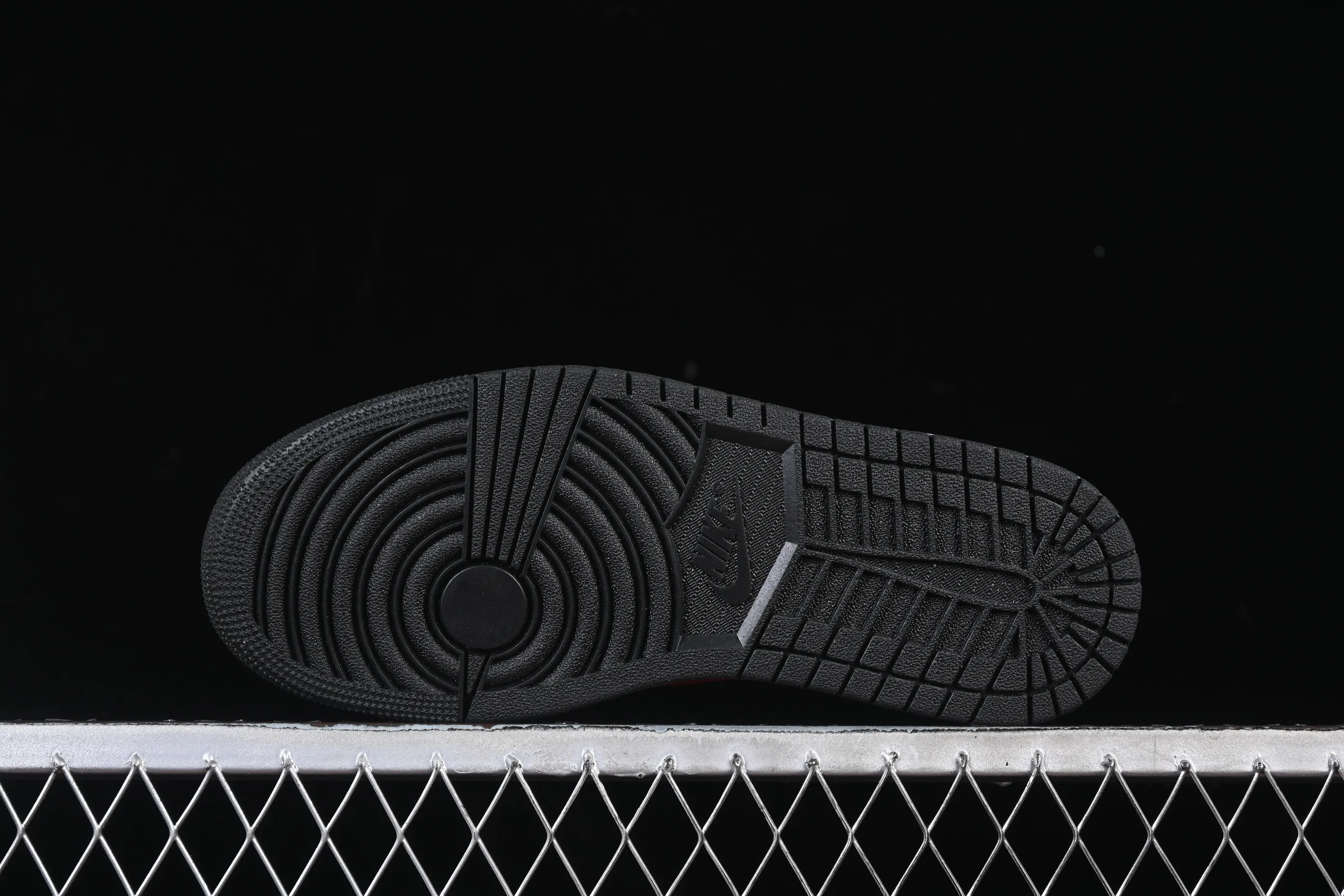 All categories Air Jordan Jordan series basketball shoes Air Jordan 1 Low Travis Scott x Air Jordan 1 Low OG AJ1 Joe 1 undercut low DZ4137-700